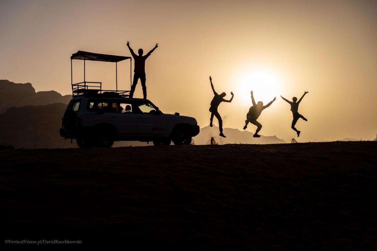 Ali BaBa Camp Hotel Wadi Rum Bagian luar foto