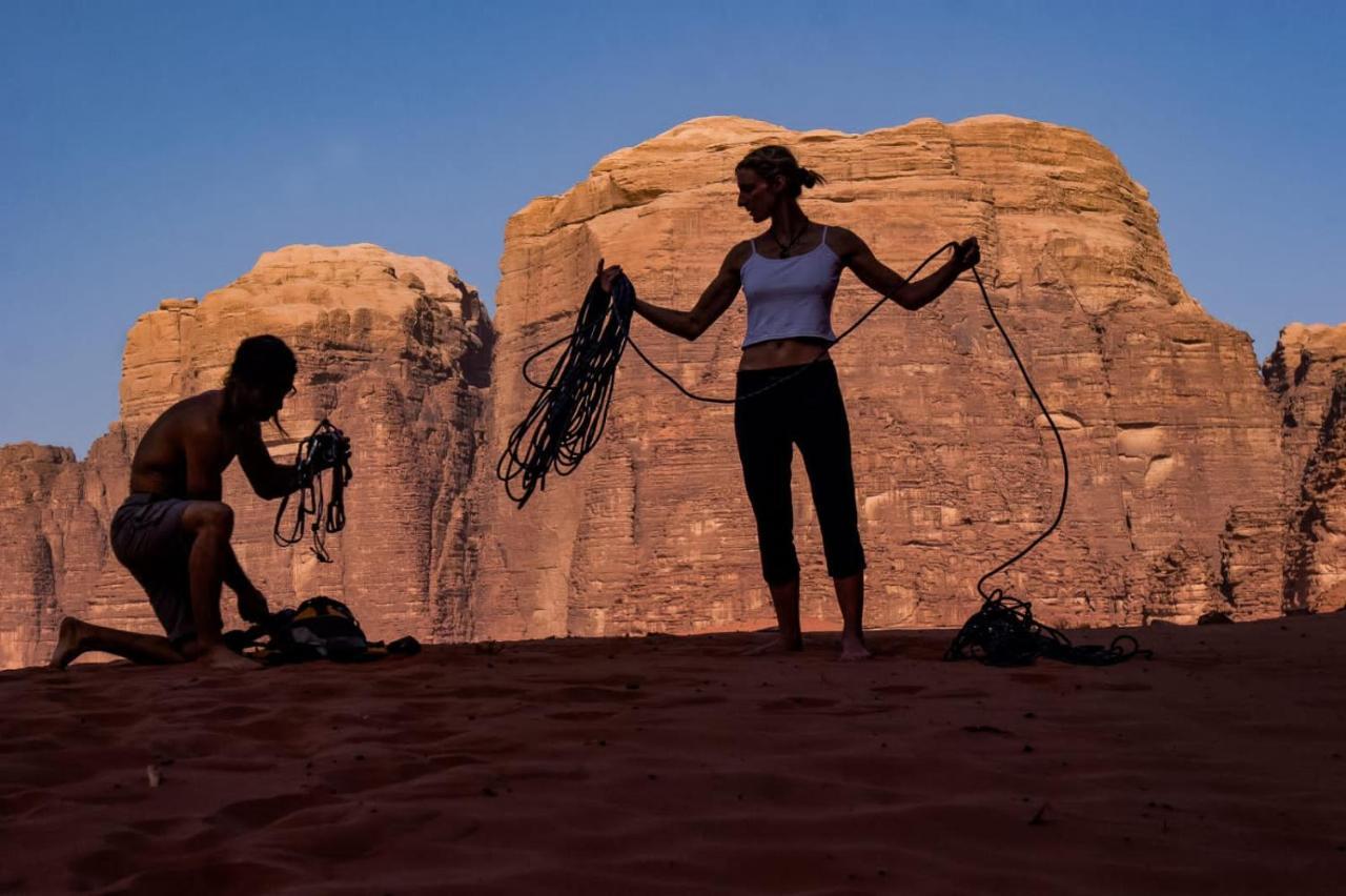 Ali BaBa Camp Hotel Wadi Rum Bagian luar foto