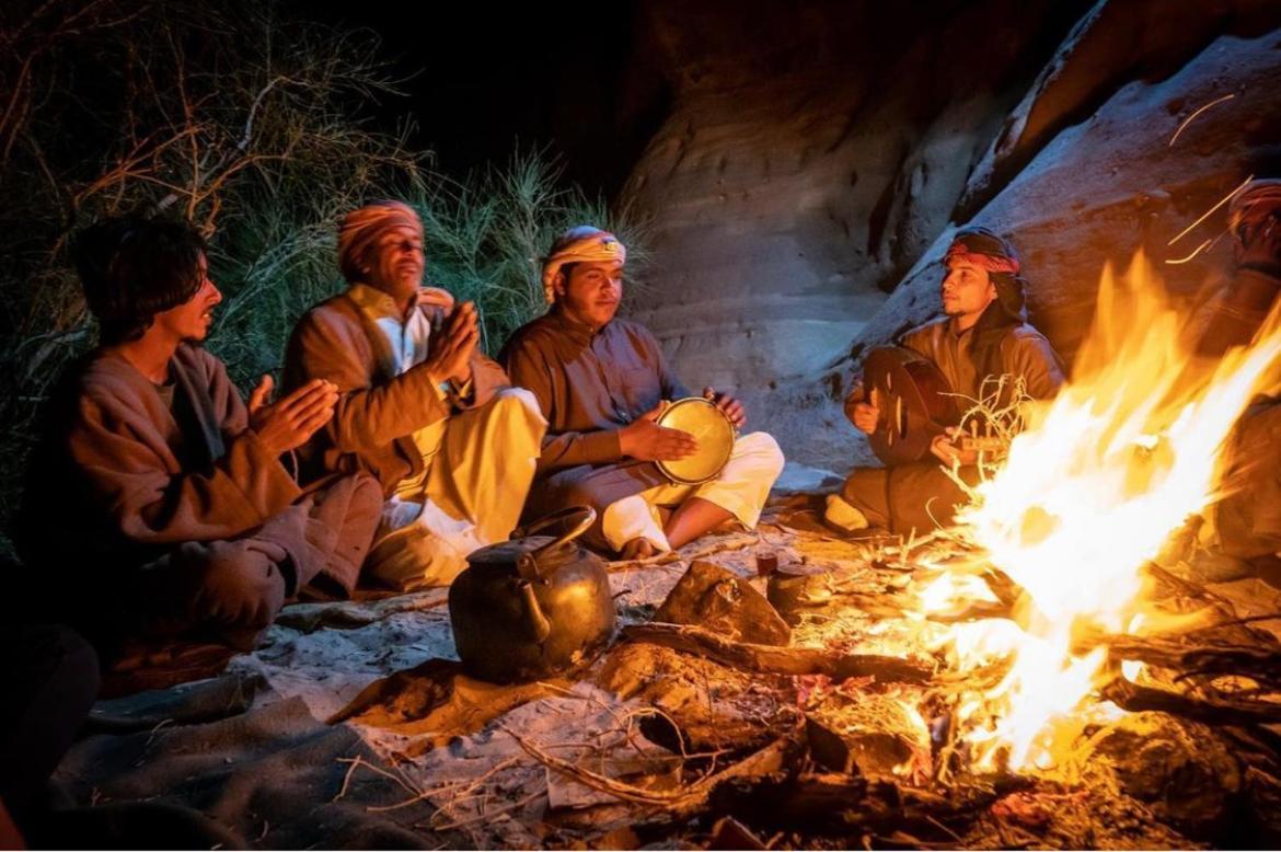 Ali BaBa Camp Hotel Wadi Rum Bagian luar foto