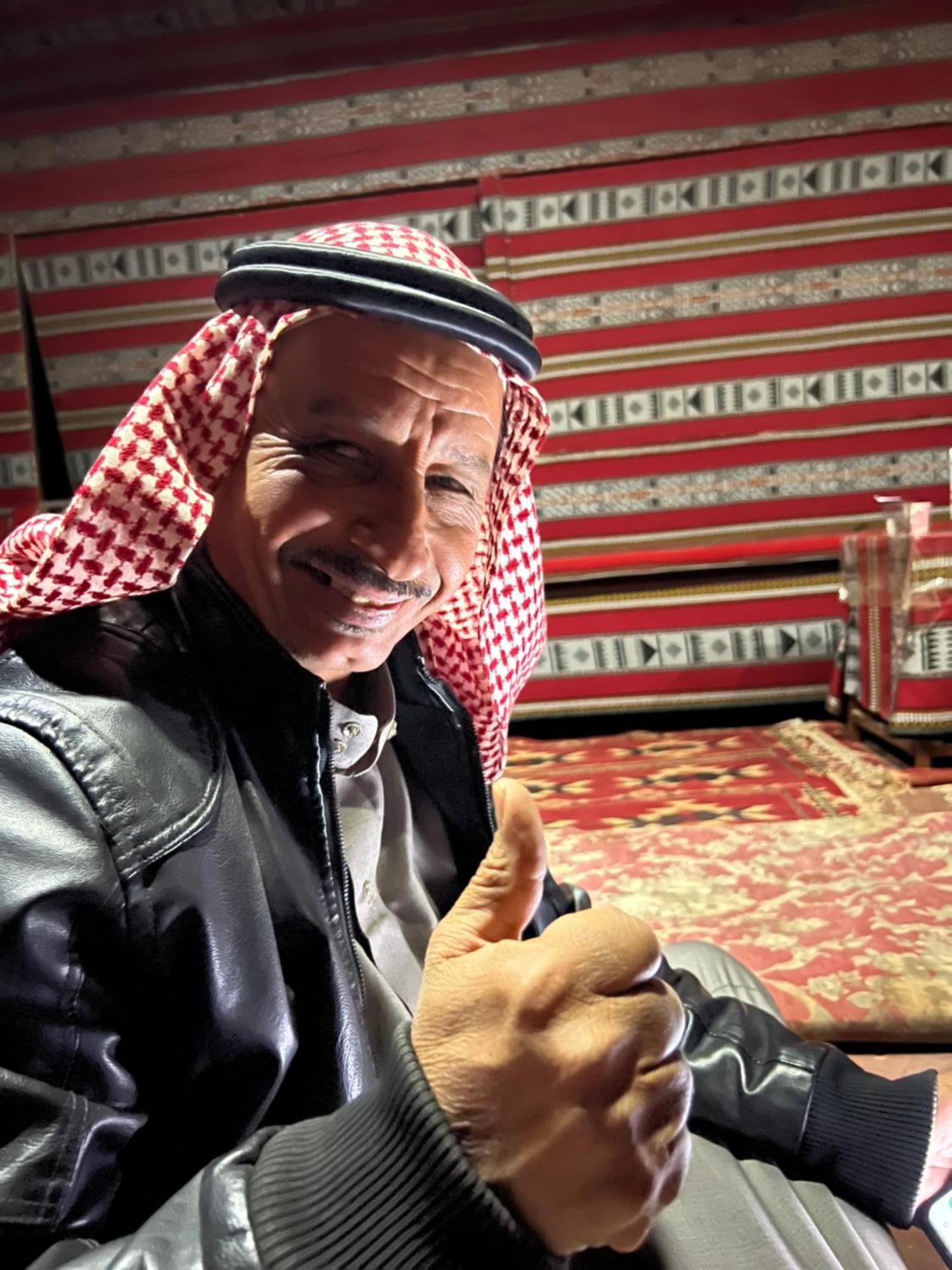 Ali BaBa Camp Hotel Wadi Rum Bagian luar foto